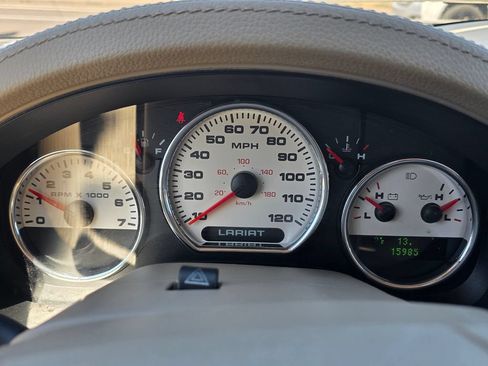 Used 2004 Ford F150 Lariat AWD/4WD image 23