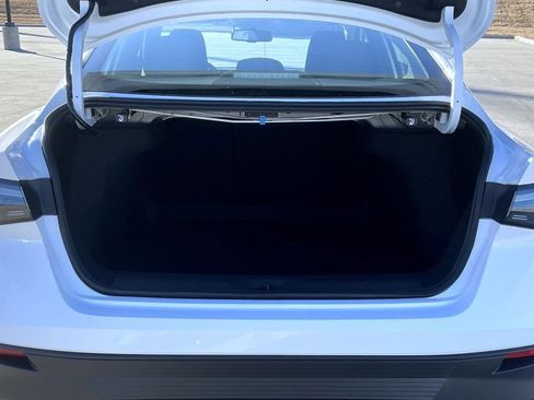 New 2026 Nissan Sentra SV image 9