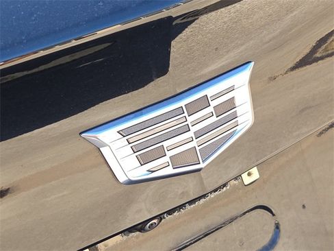 Used 2025 Cadillac XT4 Sport w/ LPO, Onyx Lite Package image 25