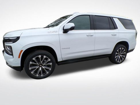 New 2026 Chevrolet Tahoe High Country AWD/4WD image 3