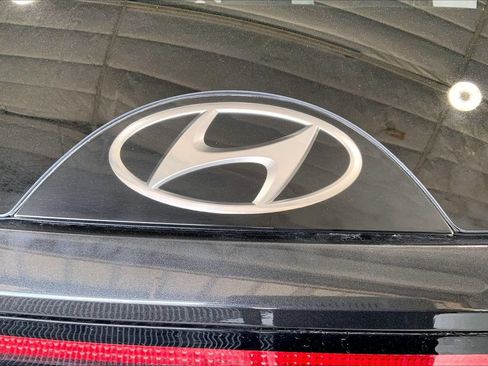 Used 2023 Hyundai Tucson SEL w/ Convenience Package AWD/4WD image 9