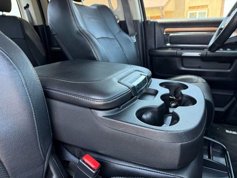 Used 2016 RAM 2500 Laramie image 31