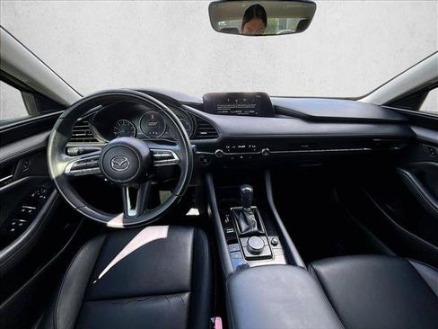 Used 2019 MAZDA MAZDA3 Sedan FWD image 16