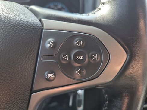 Used 2015 Chevrolet Colorado Z71 w/ LPO, Bed Protection Package image 16