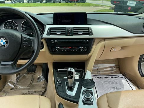 Used 2013 BMW 328i xDrive Sedan AWD/4WD image 15