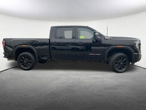 Certified 2024 GMC Sierra 2500 AT4 w/ AT4 Premium Plus Package AWD/4WD image 16