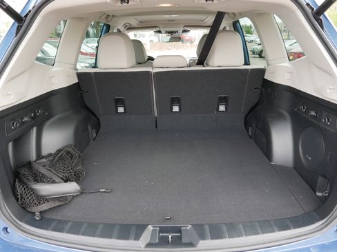 Certified 2023 Subaru Forester Limited AWD/4WD image 18