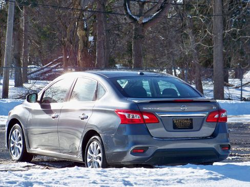 Used 2019 Nissan Sentra SV image 7