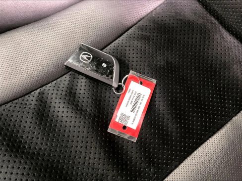 Used 2024 Acura MDX A-Spec image 32