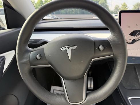 Used 2021 Tesla Model Y Performance AWD/4WD image 23