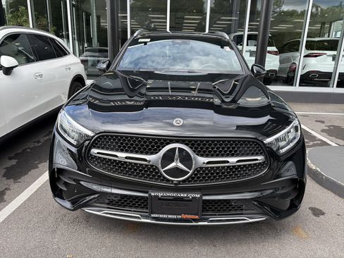 Used 2026 Mercedes-Benz GLC 300 4MATIC image 3