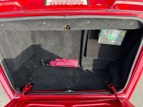 Used 1991 Alfa Romeo Spider Veloce image 11