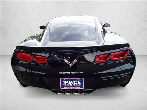 Used 2016 Chevrolet Corvette Stingray Coupe w/ 3LT Preferred Equipment Group RWD image 3