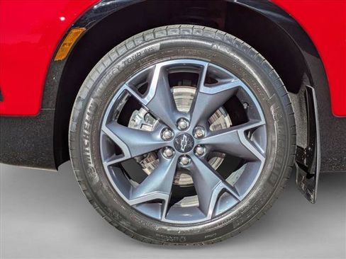 Used 2021 Chevrolet Blazer RS w/ Enhanced Convenience Package image 23
