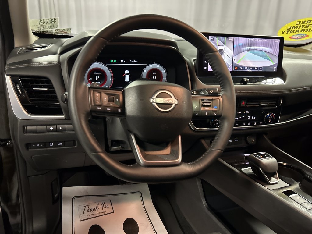 Used 2025 Nissan Rogue SL w/ Tech Package AWD/4WD image 13