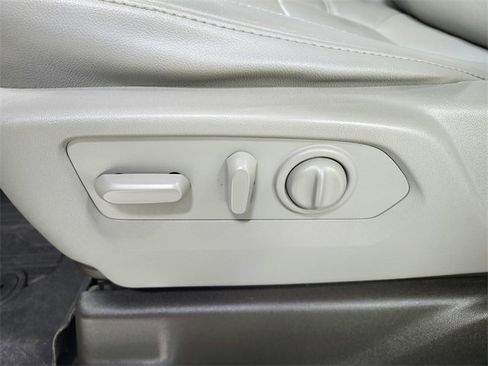 Used 2019 GMC Sierra 1500 SLT w/ SLT Premium Package image 20