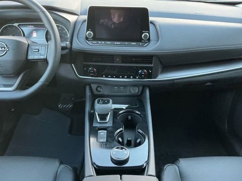 New 2026 Nissan Rogue SV image 12