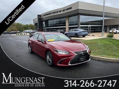 Certified 2025 Lexus ES 300h w/ Luxury Package