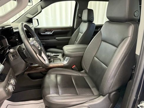 Used 2023 GMC Sierra 1500 Elevation w/ Elevation Premium Package image 5