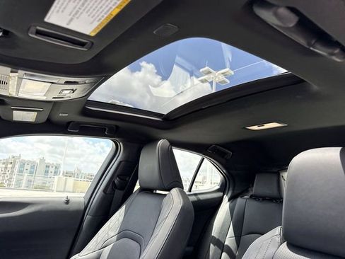 Used 2025 Lexus UX 300h FWD w/ Accessory Package (Z1) image 22