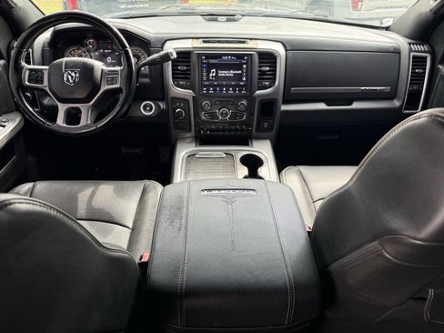 Used 2018 RAM 3500 Laramie Longhorn image 13