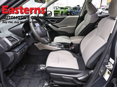 Used 2023 Subaru Forester AWD/4WD image 14