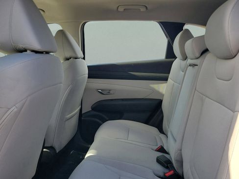 New 2026 Hyundai Tucson SE image 11