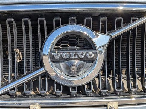 Used 2020 Volvo S90 T6 Momentum image 23