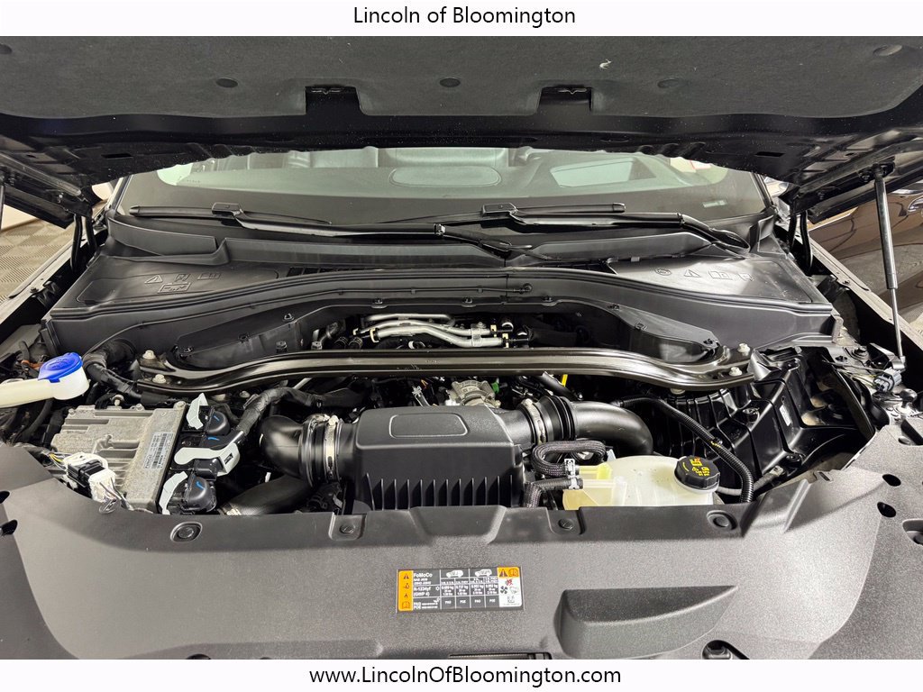 Certified 2025 Lincoln Aviator Reserve AWD/4WD image 22