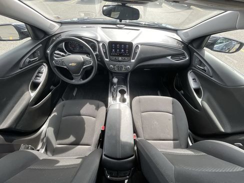 Used 2025 Chevrolet Malibu LT FWD image 26