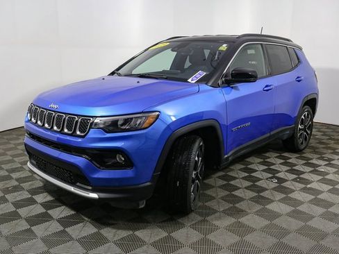 Used 2023 Jeep Compass Limited image 5