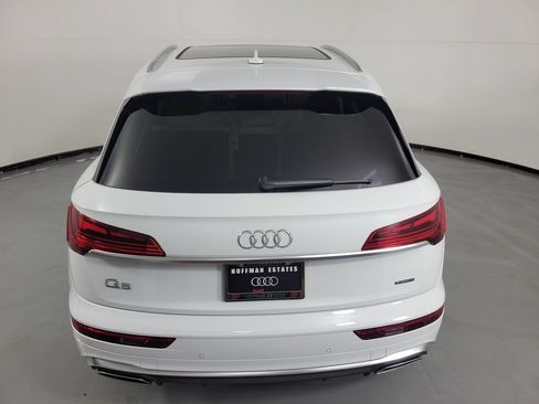 Used 2024 Audi Q5 2.0T Premium Plus w/ Premium Plus Package AWD/4WD image 35