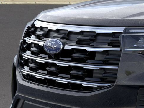 New 2026 Ford Explorer Active image 17