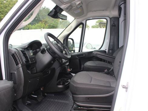 Used 2024 RAM ProMaster 2500 w/ Safety Group image 9