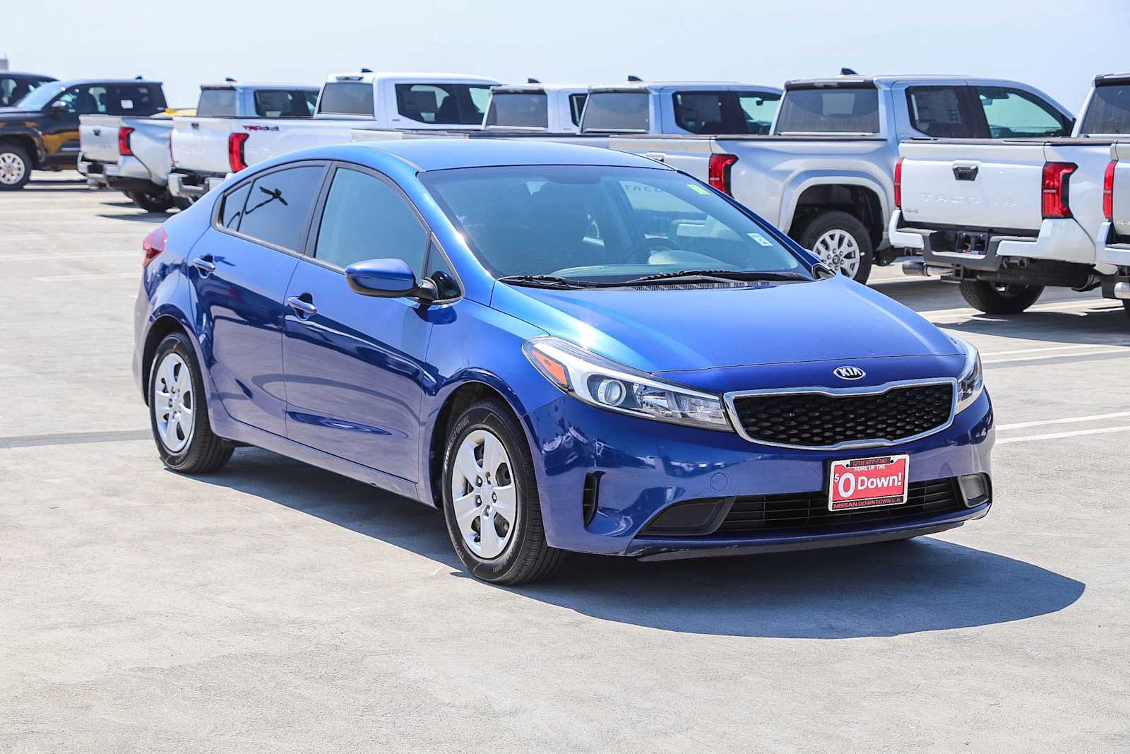 Used 2017 Kia Forte LX FWD image 3