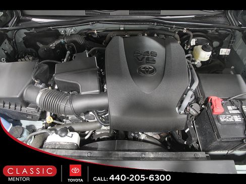 Certified 2023 Toyota Tacoma TRD Sport AWD/4WD image 18