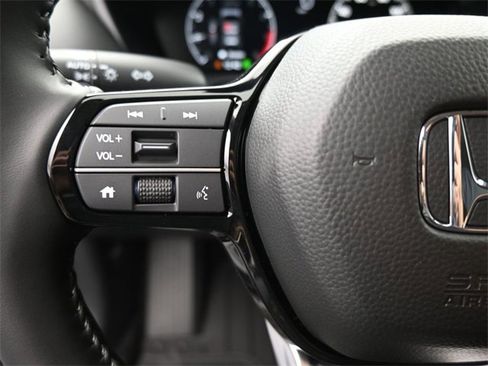 New 2026 Honda HR-V EX-L image 2