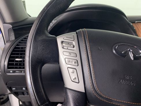 Used 2019 INFINITI QX80 Luxe w/ Proactive Package image 19