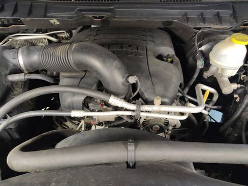 Used 2017 RAM 1500 Big Horn RWD image 30