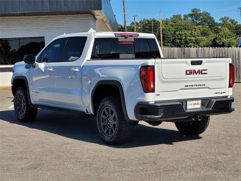 Used 2024 GMC Sierra 1500 AT4X image 6