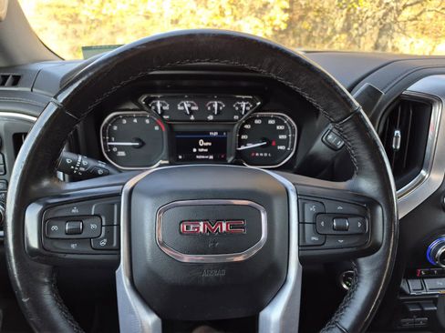 Used 2022 GMC Sierra 1500 SLT image 19