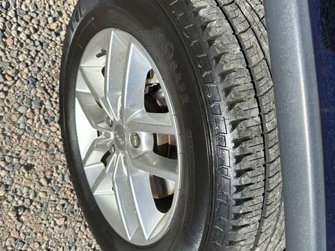 Used 2017 Jeep Grand Cherokee Laredo w/ Quick Order Package 23E image 45