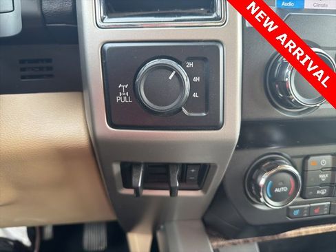 Used 2019 Ford F250 Lariat w/ Chrome Package image 14