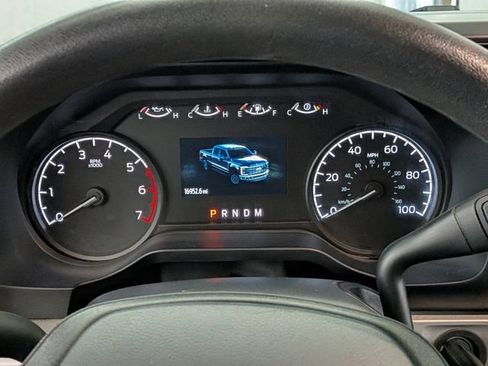 Certified 2025 Ford F250 XL w/ STX Appearance Package AWD/4WD image 38