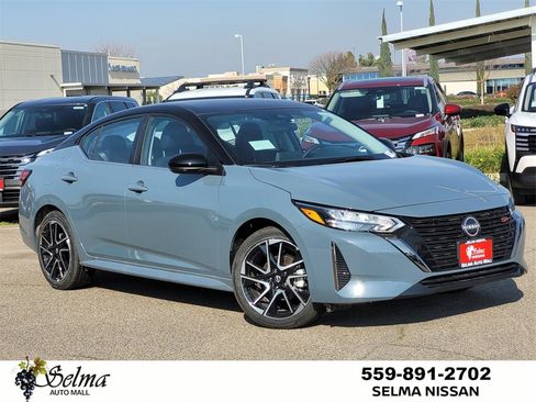 New 2025 Nissan Sentra SR image 1