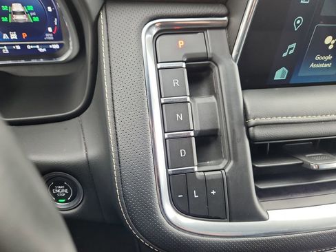 Used 2024 Chevrolet Tahoe Premier image 22