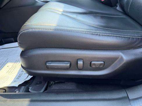 Used 2020 Acura ILX w/ Premium Package image 14