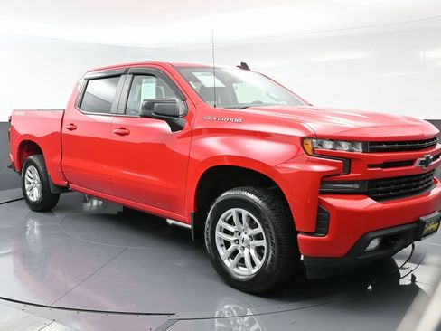 Used 2021 Chevrolet Silverado 1500 RST image 3