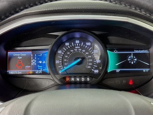 Used 2019 Ford Edge Titanium w/ Equipment Group 301A AWD/4WD image 12
