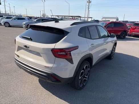 New 2026 Chevrolet Trax RS w/ Driver Confidence Package image 6